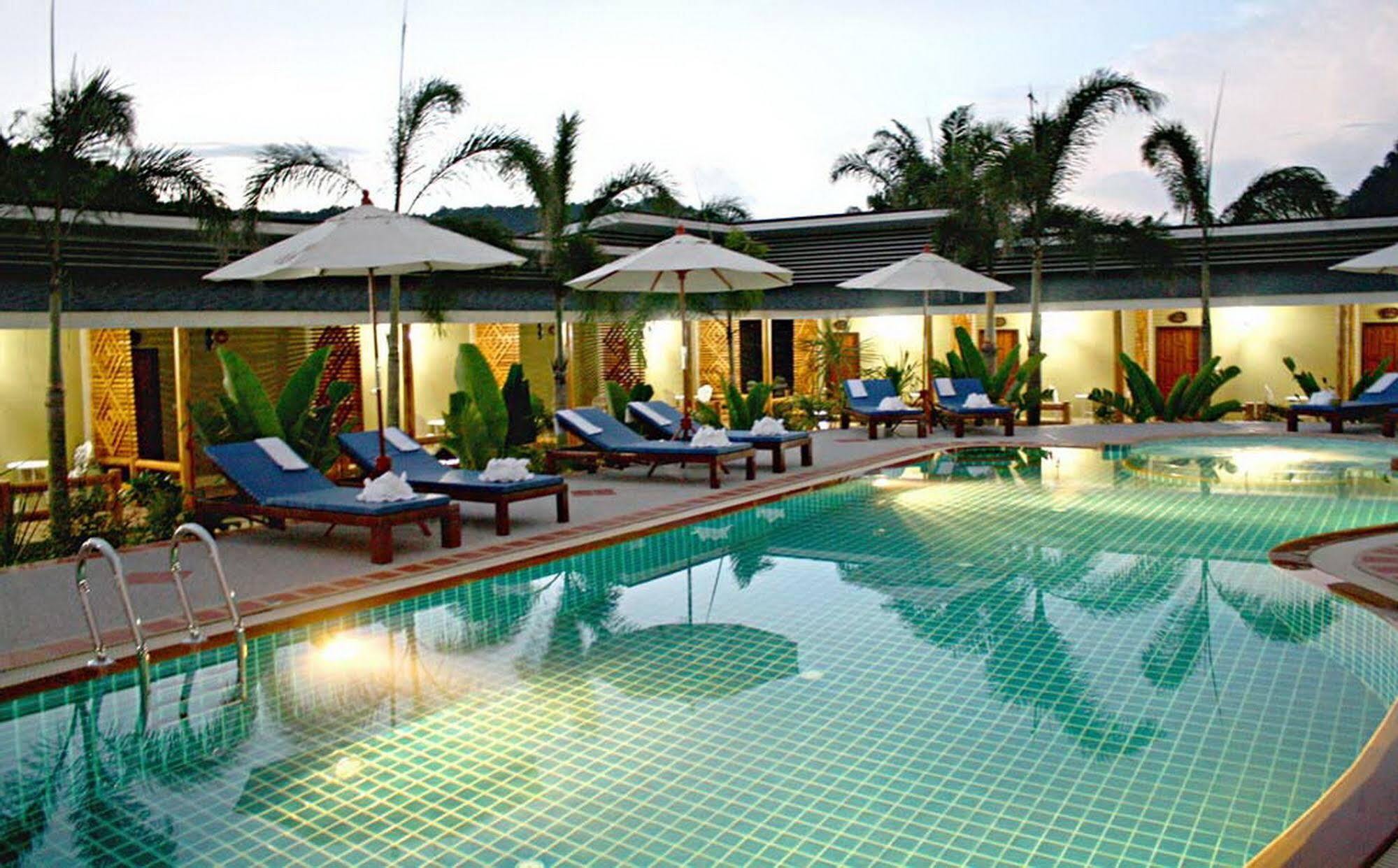 Phuvara Boutique Aonang Ao Nang Luaran gambar